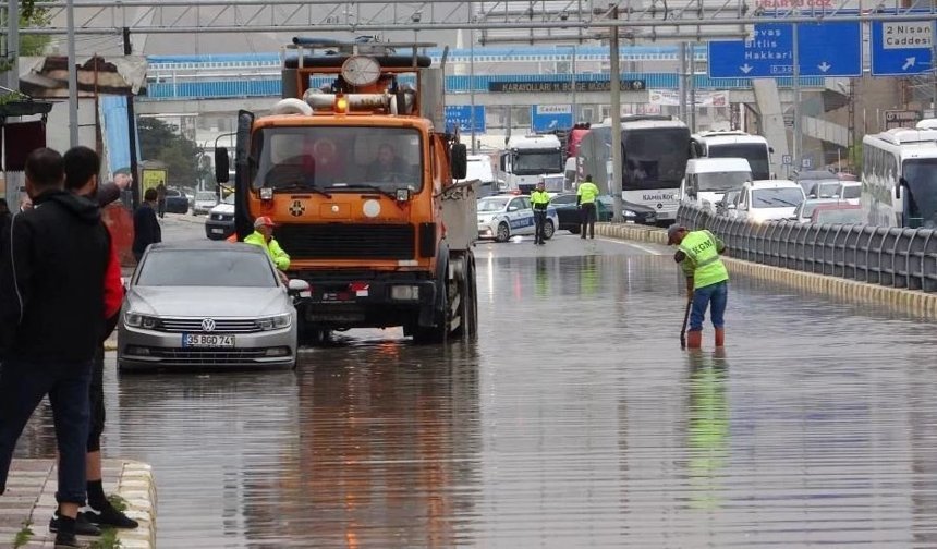 Vanlılar Dikkat! Yağışlı havalar geri geliyor!