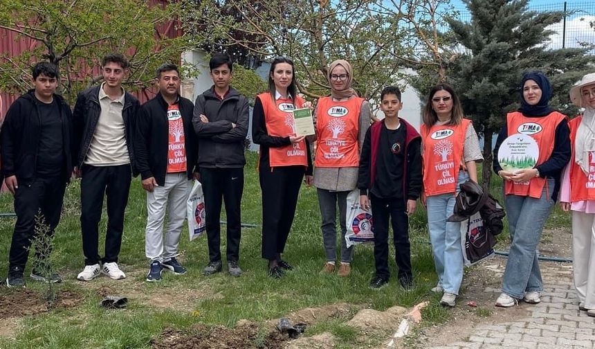 TEMA Vakfı’ndan Van’da lise öğrencilerine doğa eğitimi