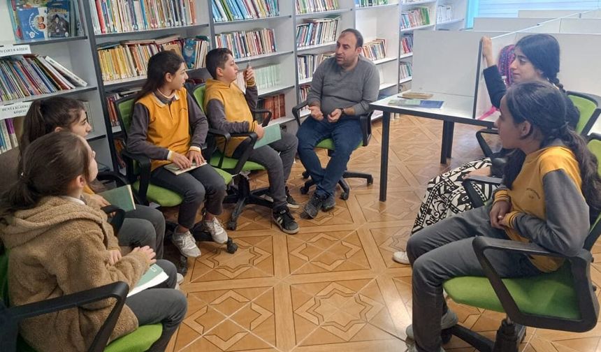 Van’daki okullarda ‘okuyorum yorumluyorum projesi’ sürüyor