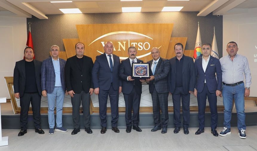 Ermenistan’dan Van’a ilk ziyaret!