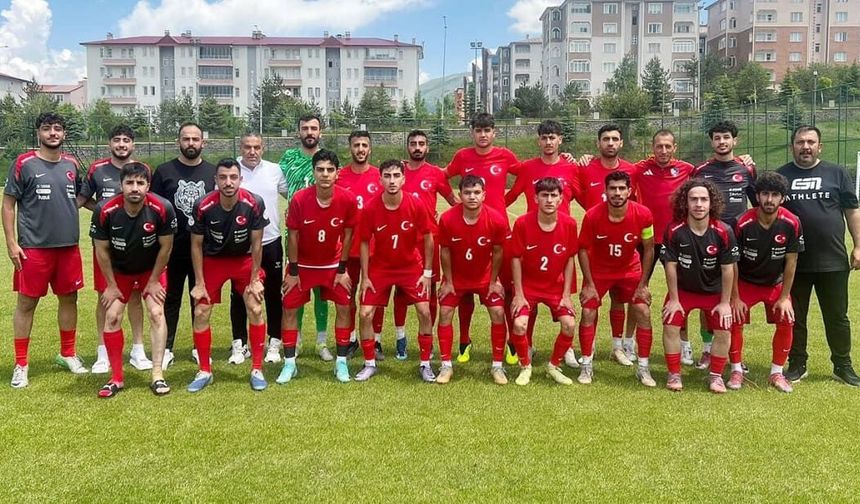 TFF Van Bölge Karması Erzurum'da göz dolduruyor