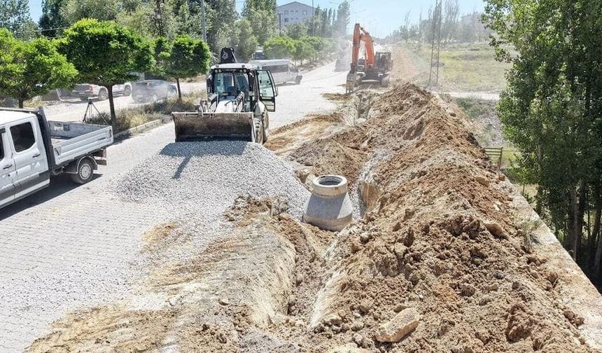 Başkale’ye 3 milyon TL’lik altyapı yatırımı…