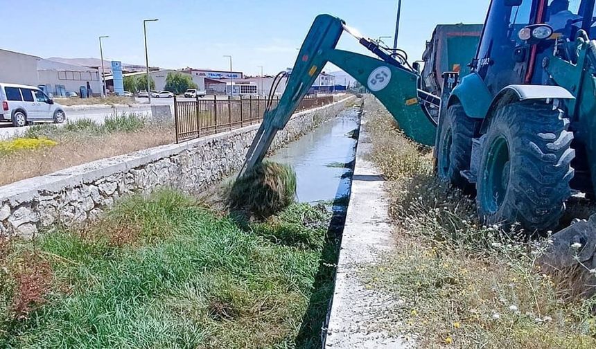 DSİ’den Tuşba’da taşkın riskini azaltacak çalışma