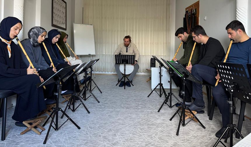 Van’da 750 çocuk ve genç sanatla buluştu