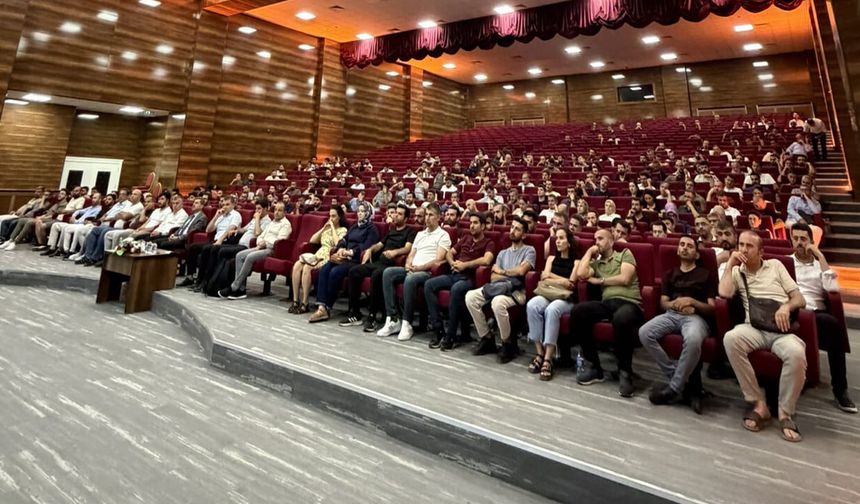 Van'da yönetici yetiştirme programı tamamlandı
