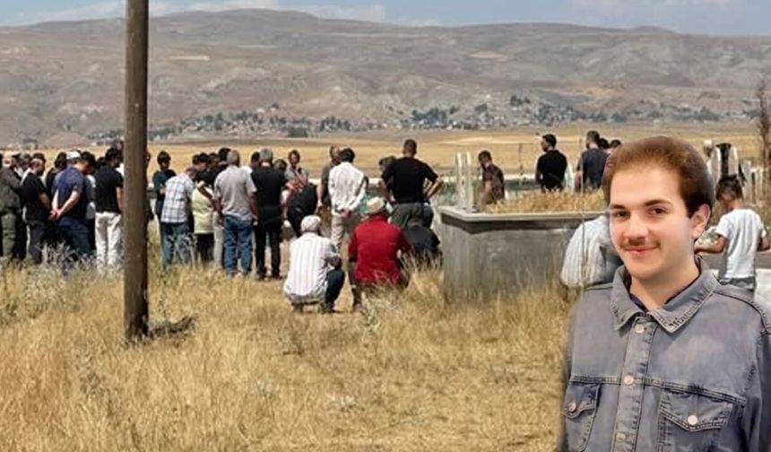 İHA Van Bölge Müdürü Şükrü Akyüz’ün oğlu son yolculuğuna uğurlandı