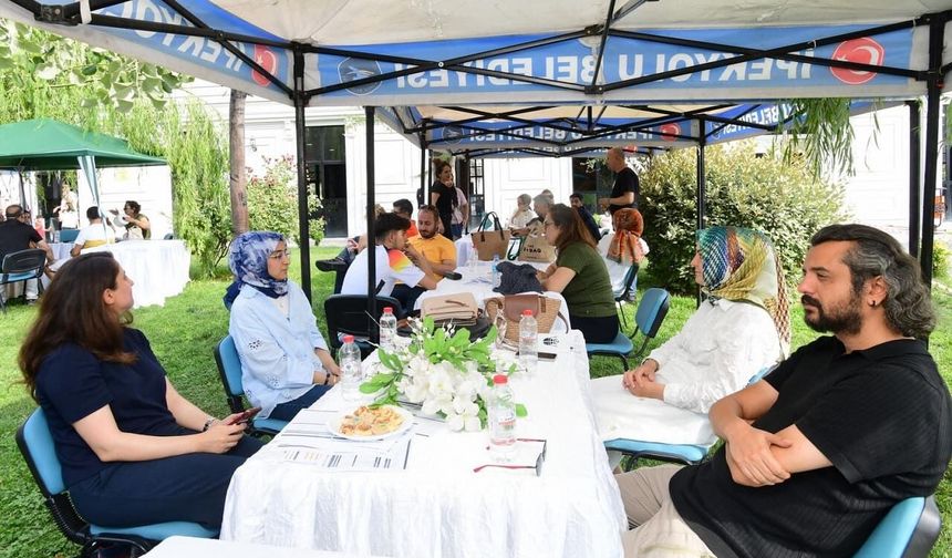 Van YYÜ "Tercih ve Tanıtım Günleri"ne yoğun ilgi
