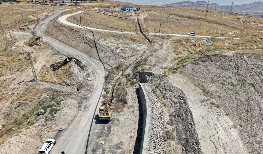 Van’da 100 hanenin içme suyu sorununa çözüm