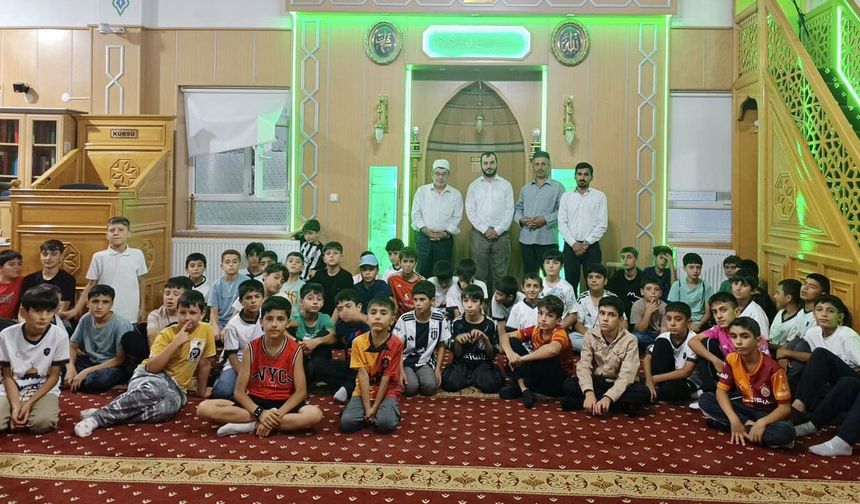 Van’da sabah namazı buluşması…