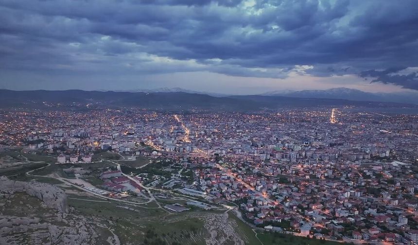 Van’ın 7 ilçesinde 8 saat elektrik kesintisi yaşanacak