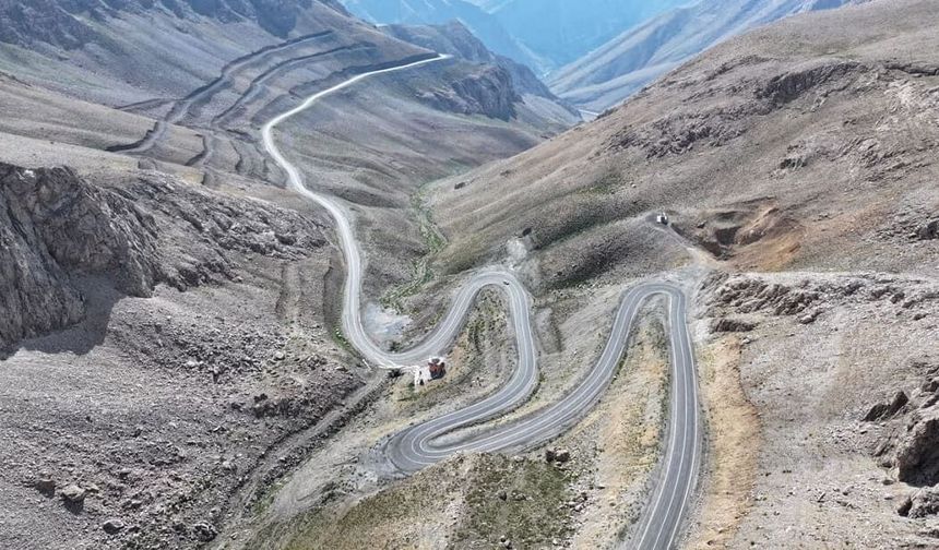 Bahçesaray'a 13 kilometrelik tünel için ilk adım atıldı