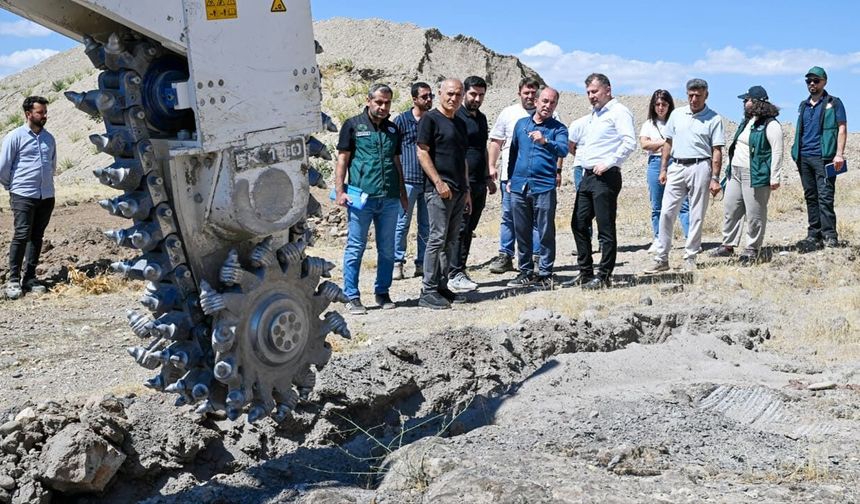 Erciş PAY Sulaması projesinde çalışmalar yerinde incelendi