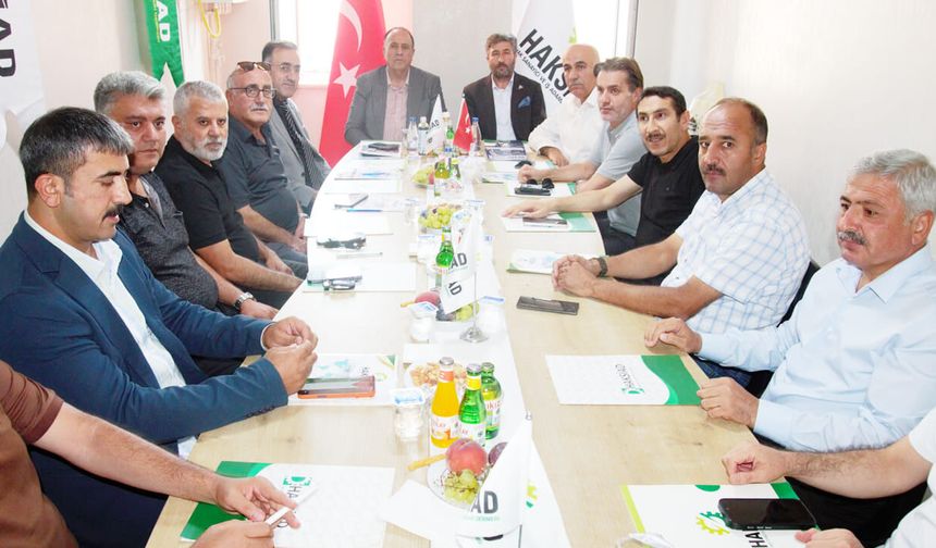 Kandaşoğlu’ndan HAKSİAD’a ziyaret: Bizim tek derdimiz Van’dır