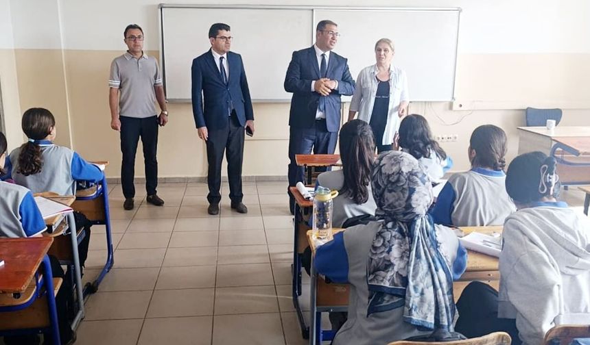 Müdür Nurses’ten Eminpaşa Anadolu Lisesi'ne ziyaret