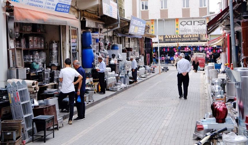 Van Sobacılar Çarşısı’nda kış telaşı başladı