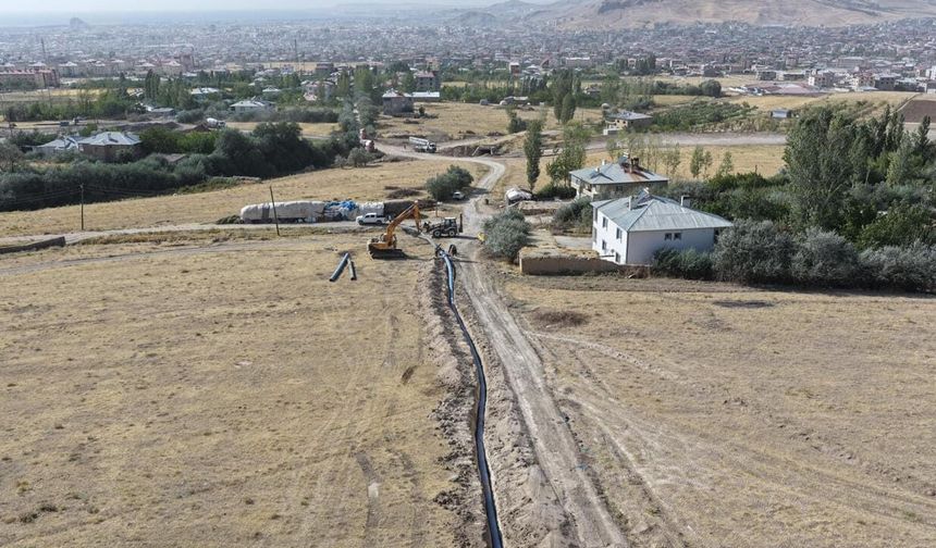 Van’da 7 mahallede 20 bin hanenin içme suyu sorunu çözüldü