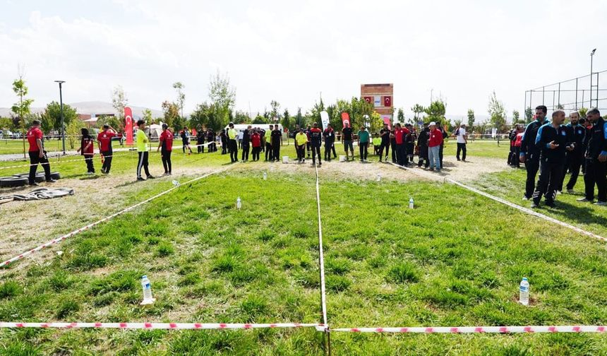 Van’da AFAD Akredite Ekipler Bölgesel Kampı’nda takım ruhu güçlendi
