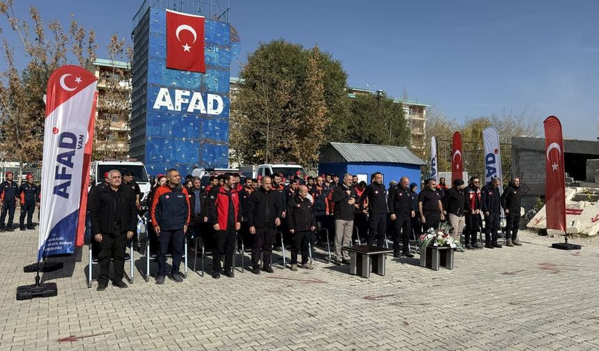 Van Depremi’nin 15. yılında acılar yeniden tazelendi