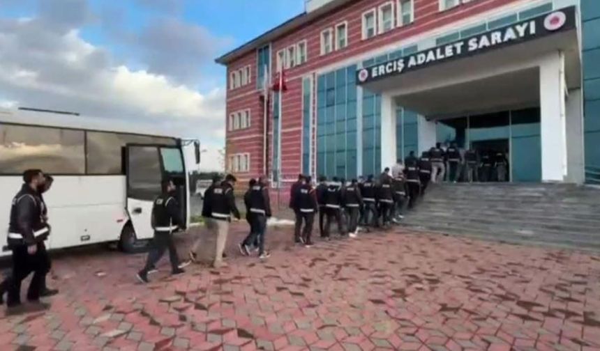Van’da 37 adrese operasyon: 10 şüpheli tutuklandı