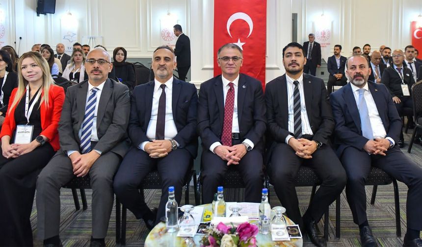 Van’da Kütüphaneciler Bölgesel Hizmet İçi Eğitim Programı başladı