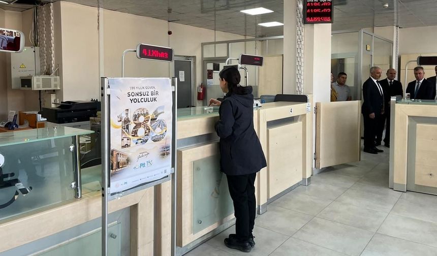 Van’da PTT'den 186’ıncı müşteriye sürpriz ödül