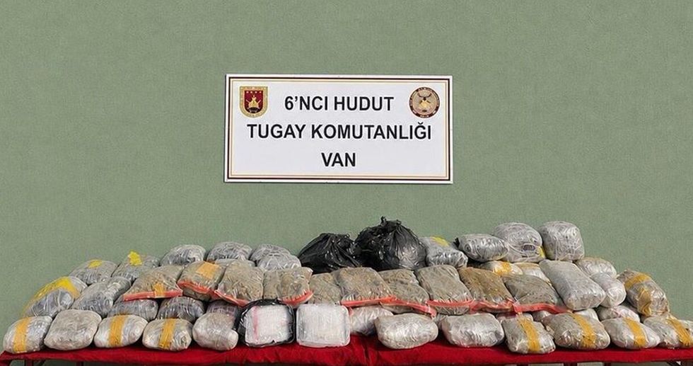 Van hudut hattında operasyon: 51 kilo uyuşturucu ele geçirildi