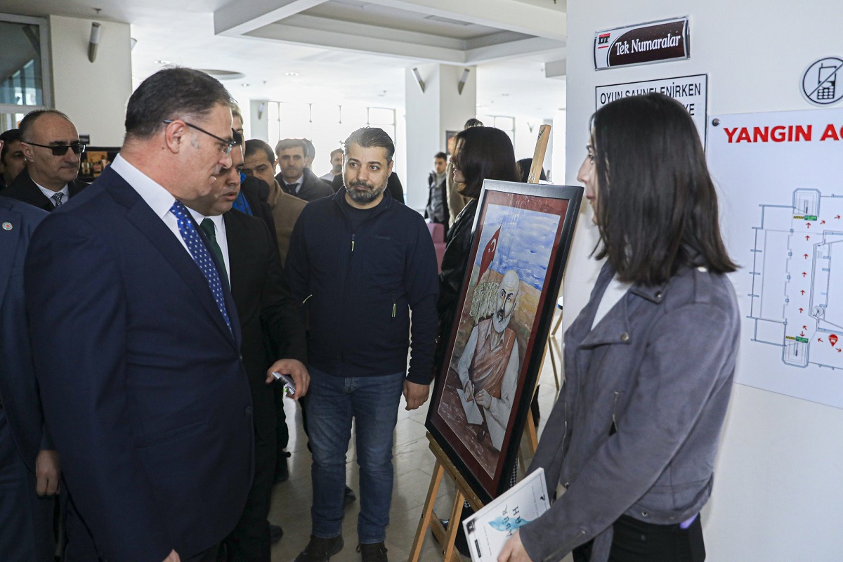 istiklal marşı ve akif van (2)