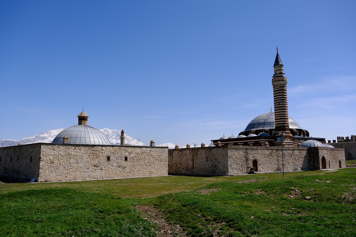 Van Itikaf Hüsrevpaşa Cami (1)