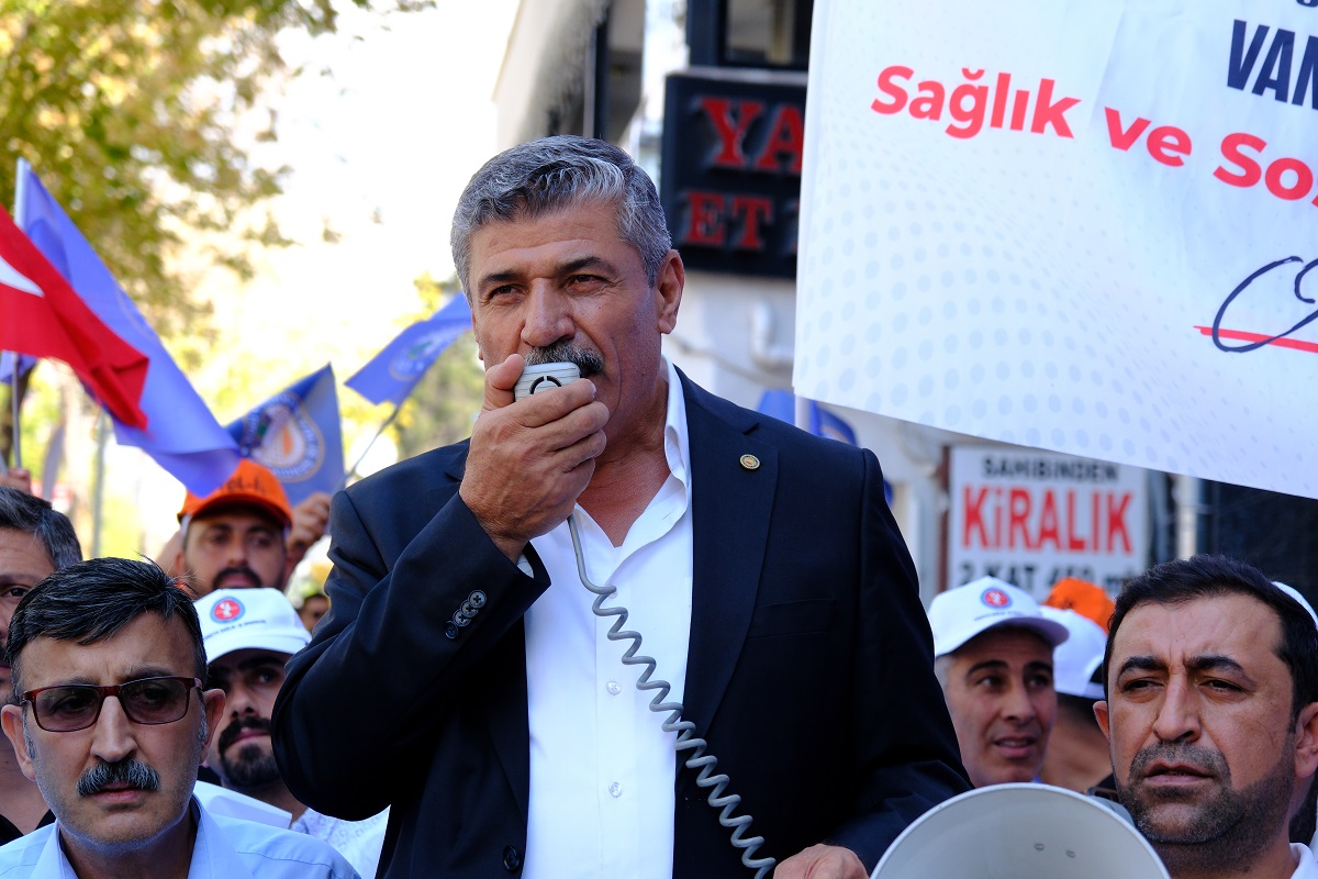 Türk Iş Sendikası Van Mehmet Salih Çalımlı (2)