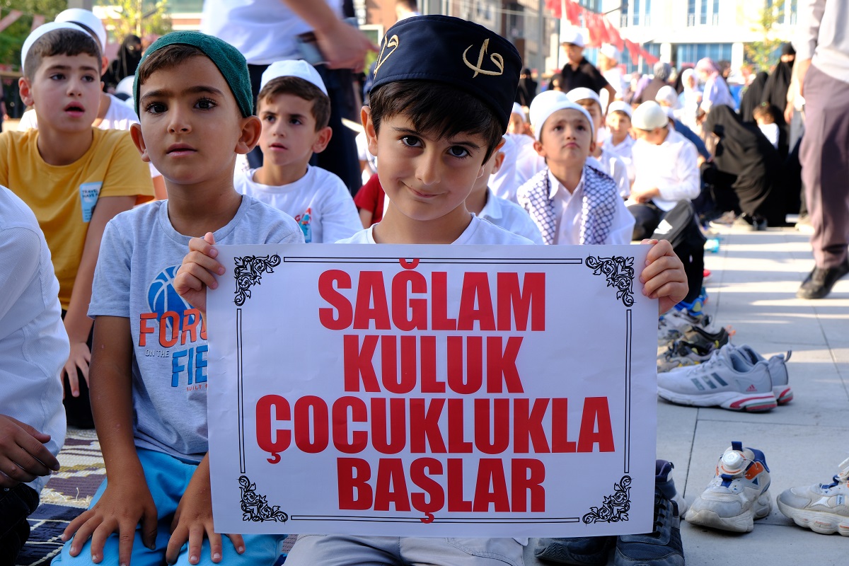 Van Namaz Yürüyüşü Hayat Namazla Güzeldir (10)