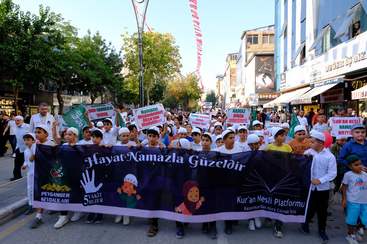 Van Namaz Yürüyüşü Hayat Namazla Güzeldir (13)