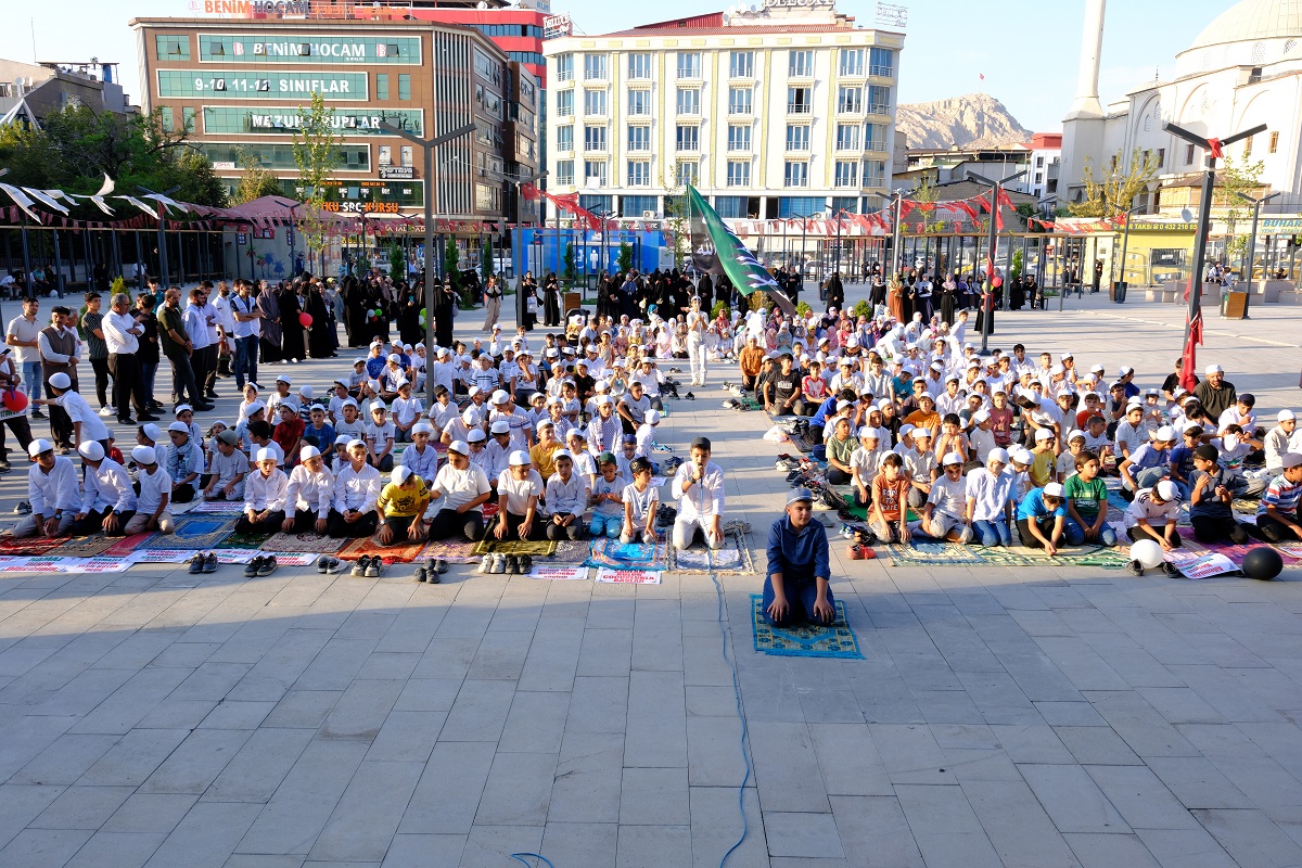 Van Namaz Yürüyüşü Hayat Namazla Güzeldir (21)