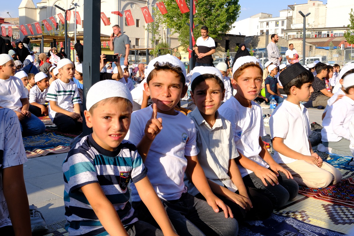 Van Namaz Yürüyüşü Hayat Namazla Güzeldir (6)