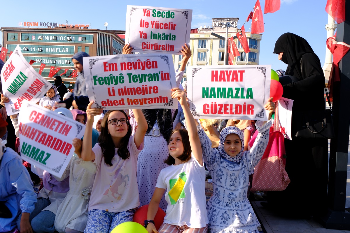 Van Namaz Yürüyüşü Hayat Namazla Güzeldir (9)