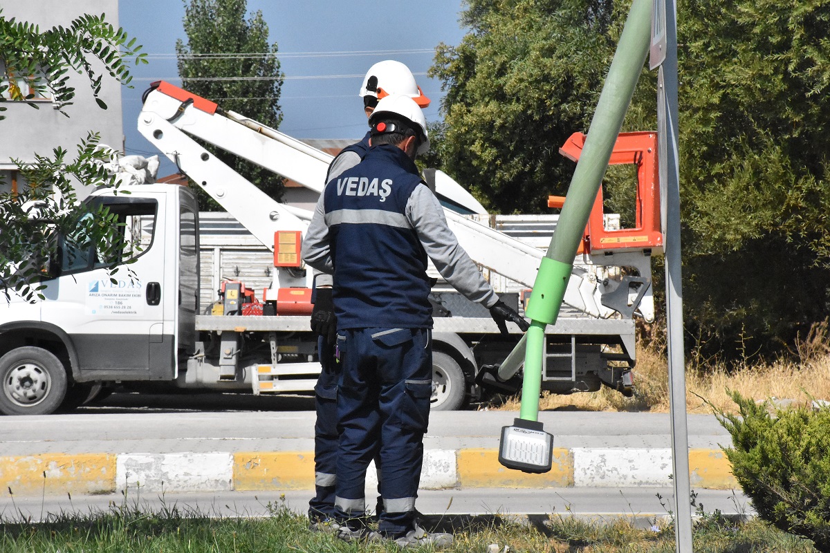 Van Aydınlatma Direkleri (3)