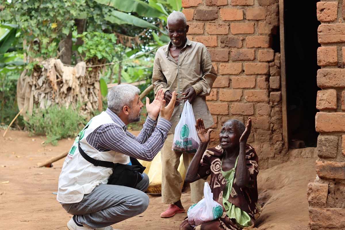 Van Umut Kervanı Uganda (1)