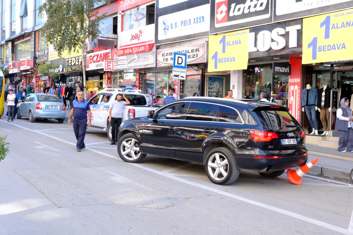 Van Zabıta Değnekçiler (3)