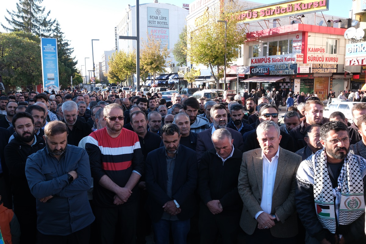 Yahya Sinvar Gıyabi Cenaze Namazı (7)