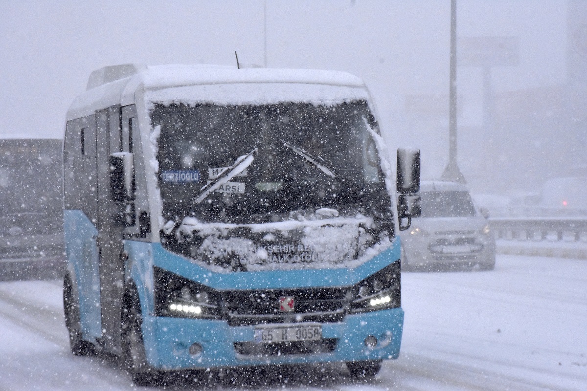 Van Buz Tutan Yollar Tuz Sorunu (3)-1