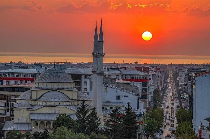 Van Hazreti Ömer Camii