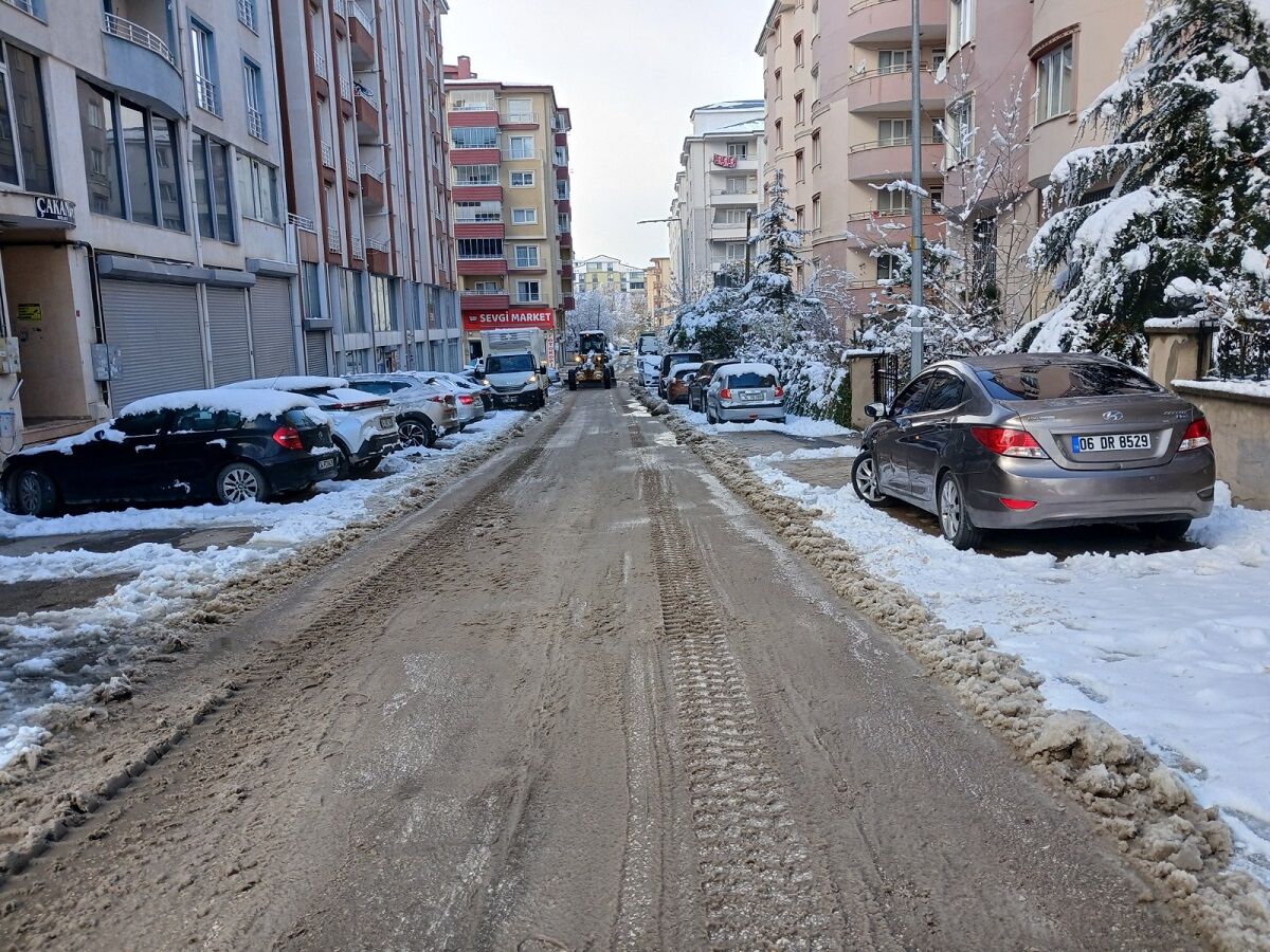 Ipekyolu Kar Temizleme Çalışmaları (1)