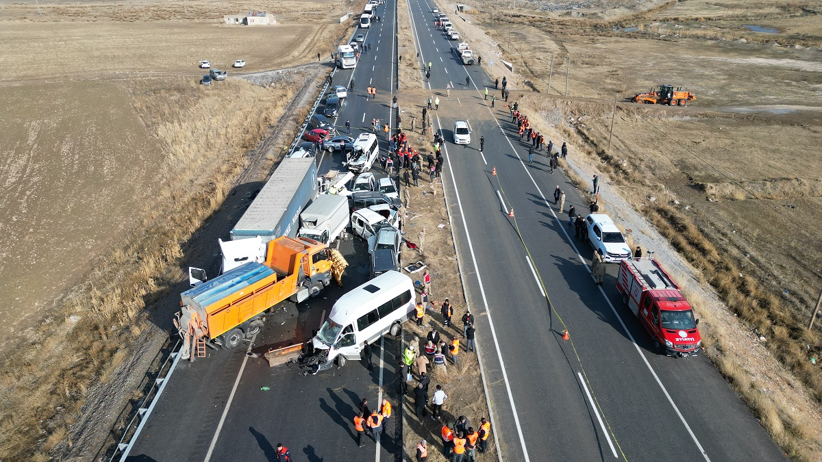 Van Zincirleme Trafik Kazası Yaralı Sayısı (2)