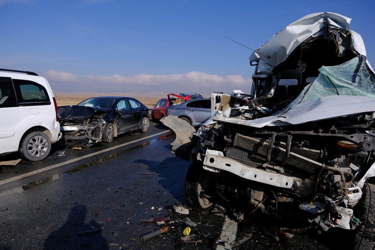 Van Zincirleme Trafik Kazası Yaralı Sayısı (6)