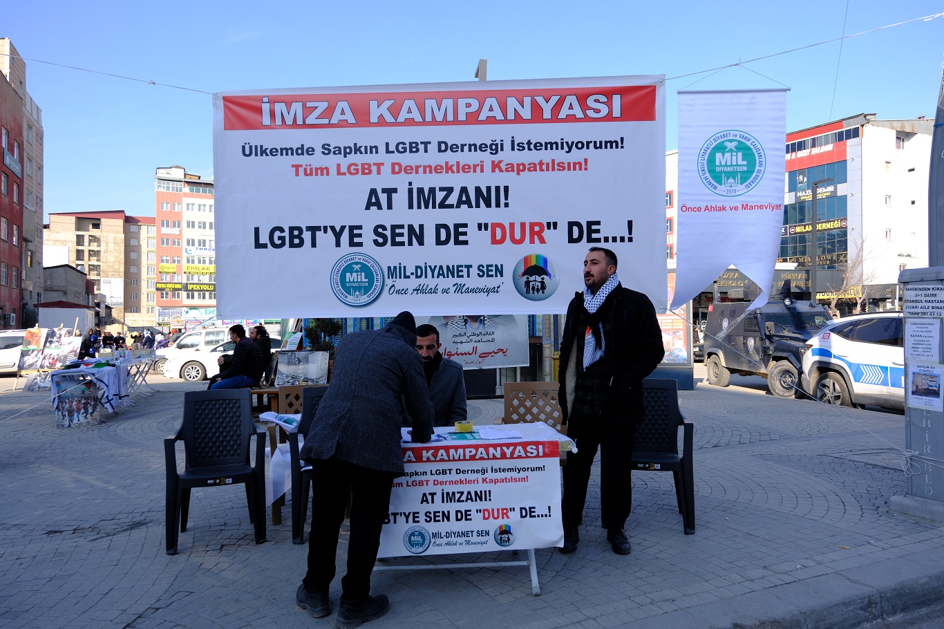 Van Mildiyanetsen Lgbt Imza Kampanyası (8)