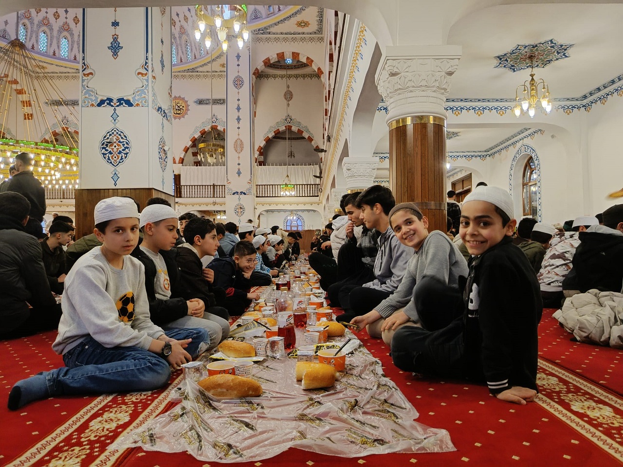 Ipekyolu Gençlik Iftarı (11)