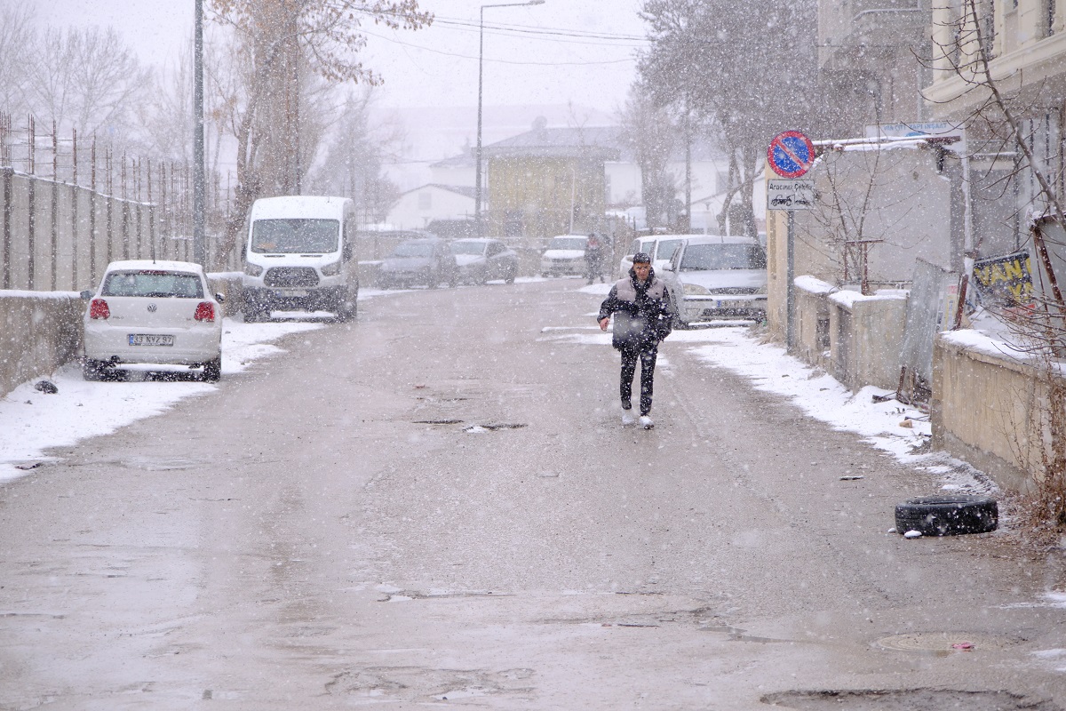 Kar Yağışı 1 Mart (1)