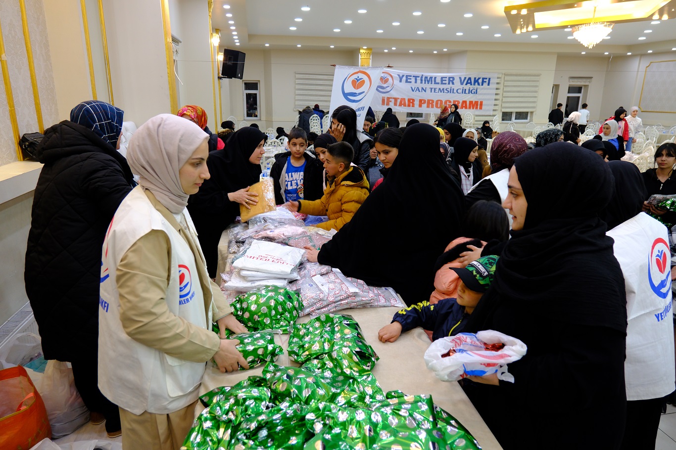 Yetimler Vakfı Van Iftar Programı (5)