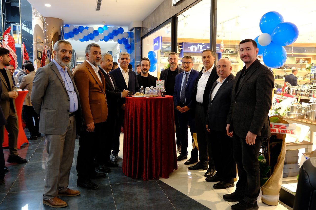 Korkmaz Van Mağazası (5)