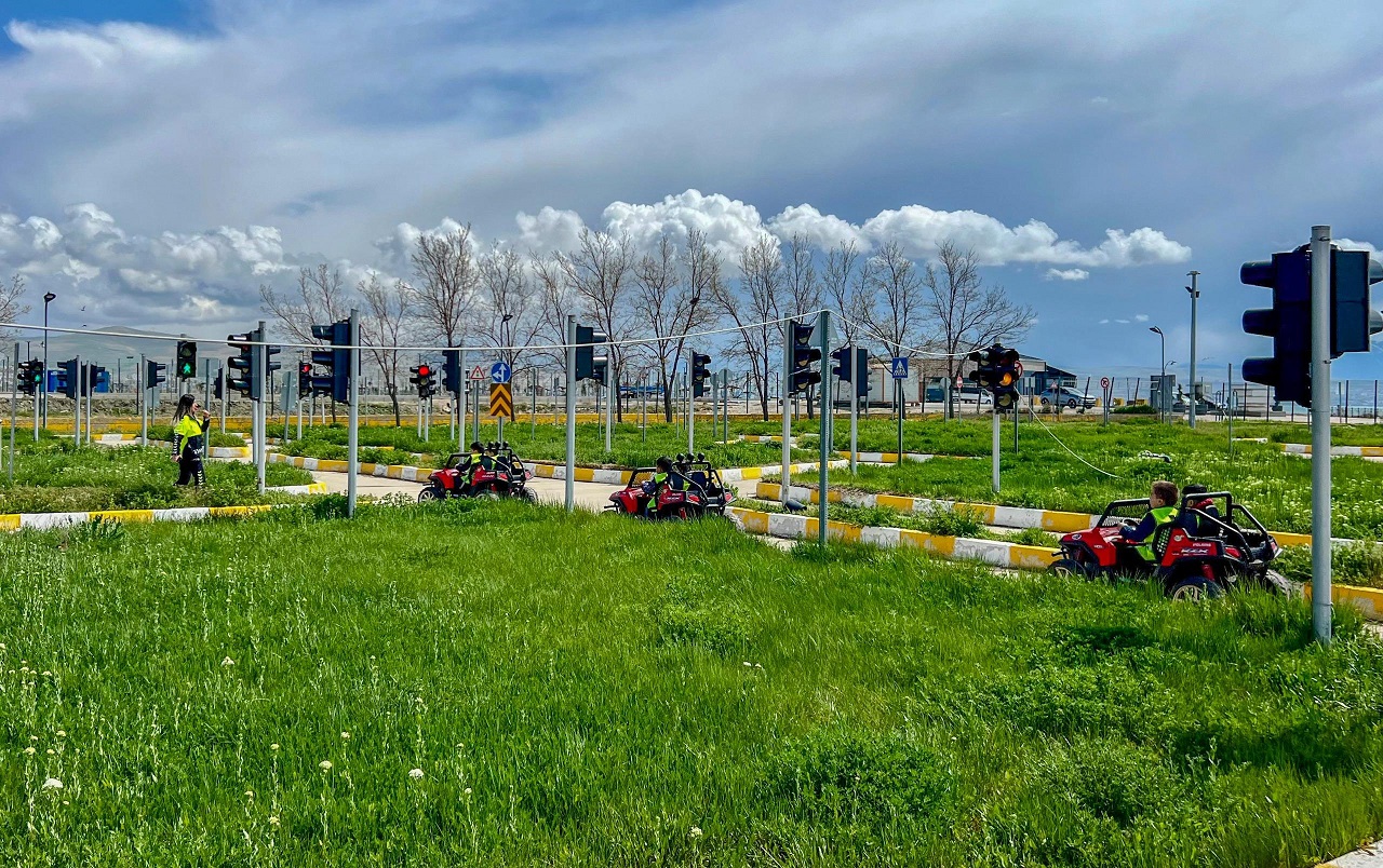 Trafik Eğitimi (3)