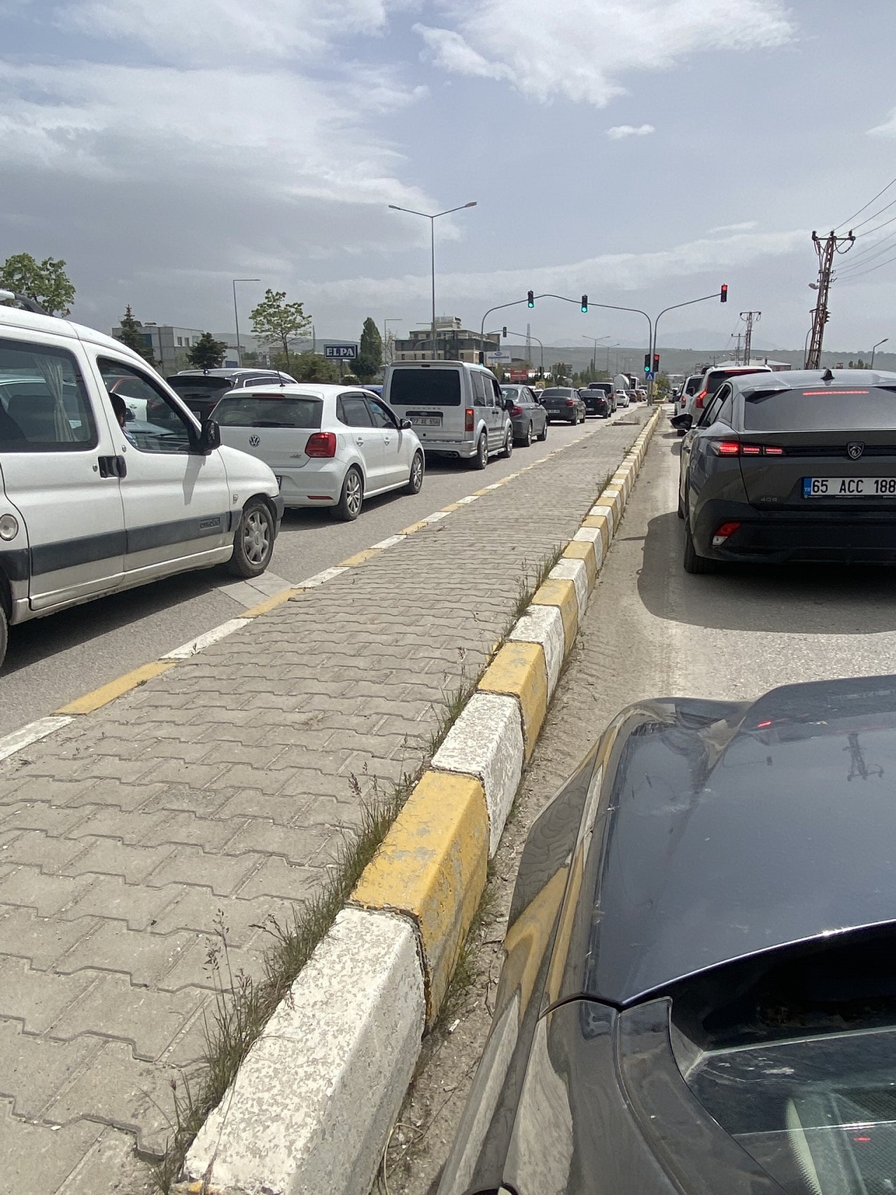 Van Ipekyolu Caddesi Neden Kapalı (2)-1